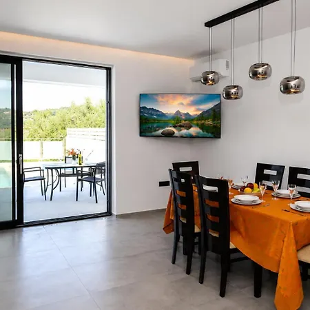 Herodotos Appartement *